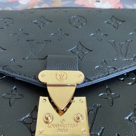 !Help ! Is this authentic? - Picture 5 of 6